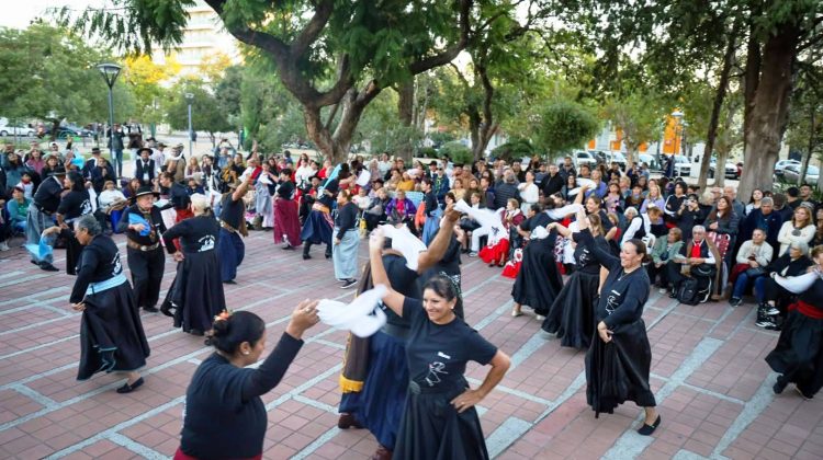El evento ‘Patio Criollo Argentino’ celebrará el Día de la Danza en la Plaza Independencia