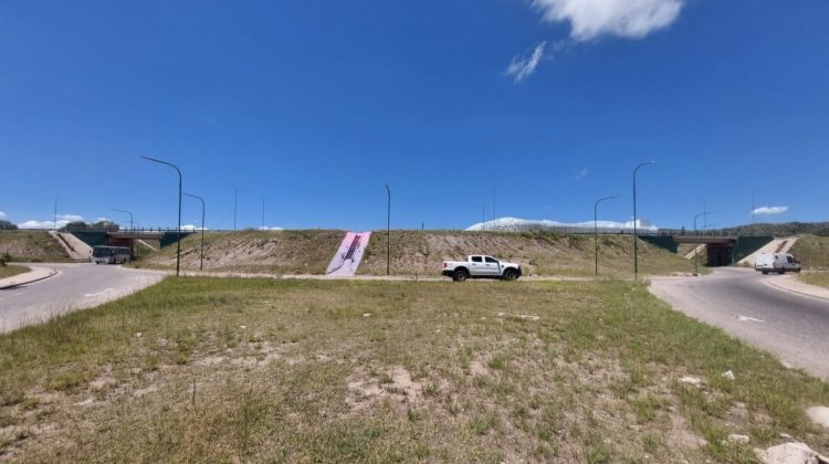 Habrá cortes de tránsito en los puentes sobre la avenida Eva Perón frente al Hospital Central