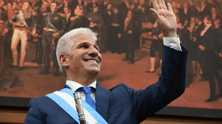 El Gobernador detalló las políticas educativas y anunció la pretensión de una reforma constitucional