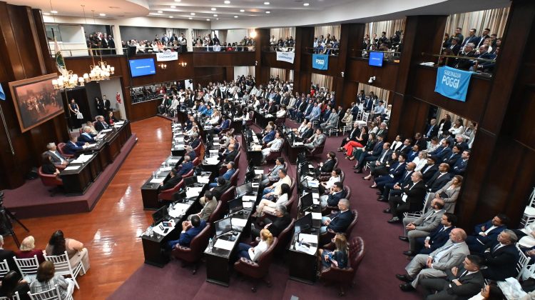 “Con el reconocimiento del doble cargo se curó una herida de años”