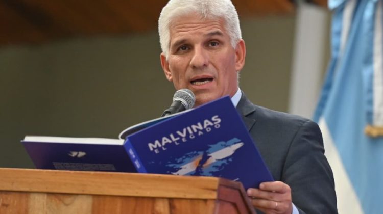 El Senado declaró de interés legislativo el libro ‘Malvinas, El Legado’