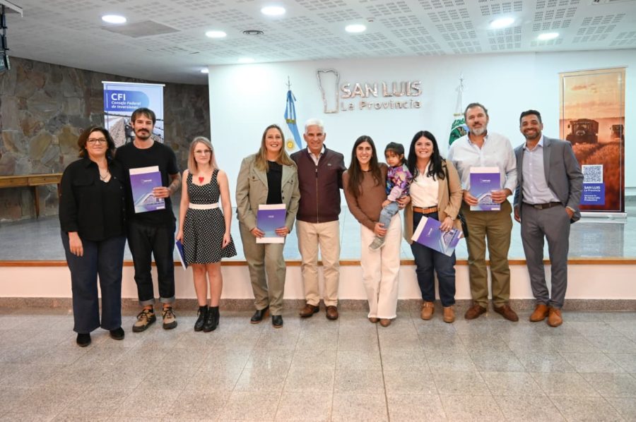 Poggi fortalece emprendedores con financiamiento del CFI