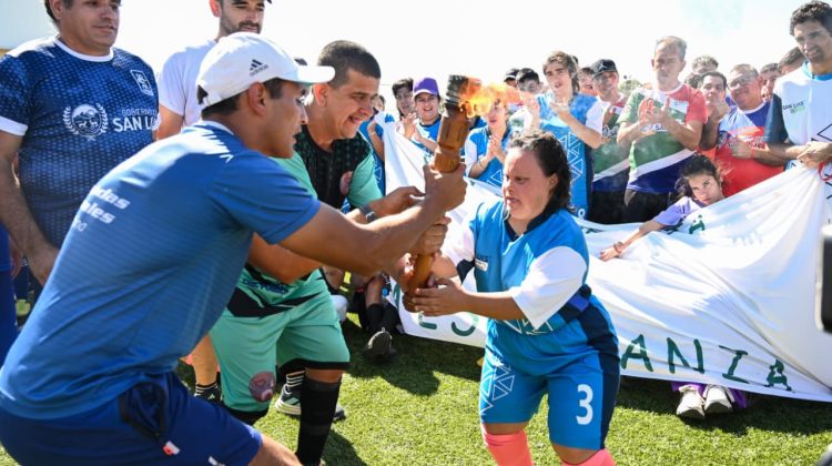 Comenzó a rodar la pelota en la Liga Provincial de Fútbol 5 Adaptado