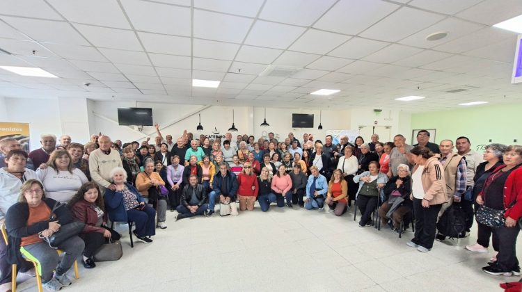Cien adultos mayores del departamento Ayacucho se hicieron estudios en el Hospital Central