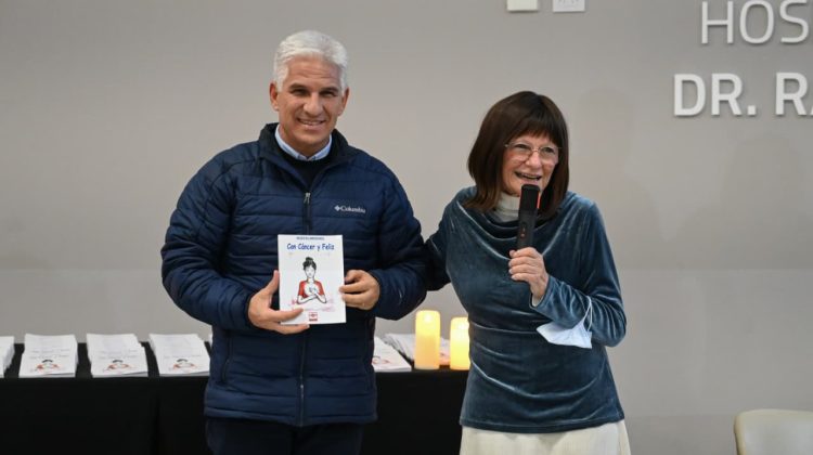 Ingrid Blumencweig presentó su libro ‘Con Cáncer y Feliz’, una mirada distinta sobre la enfermedad
