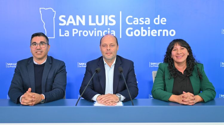 Autoridades de Gobierno, Villa de la Quebrada y Renca contaron cómo se organizan las festividades