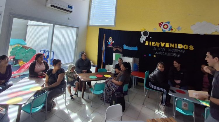 Las familias del CDI ‘Sonrisas de Luz’ recibieron una capacitación sobre nutrición