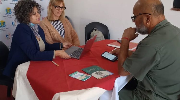 El programa de Registro y Fiscalización visitó y asesoró a la comunidad de Luján