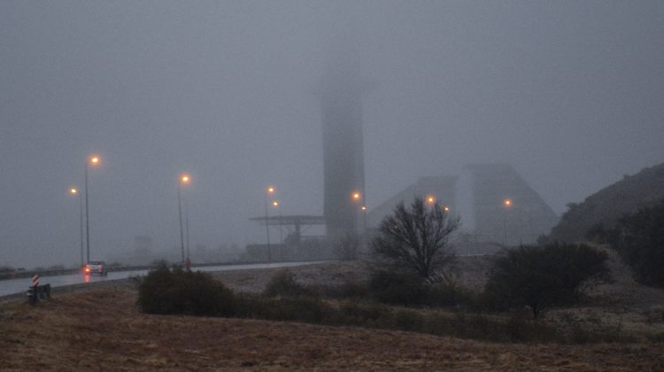 La semana comienza con lloviznas, niebla matutina y frío