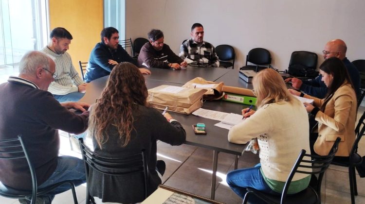 Avanza el proyecto para la terminación del polideportivo del Parque Recreativo de Merlo