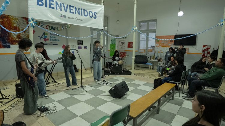 La Escuela de Música consolida y fortalece el vínculo con sus estudiantes