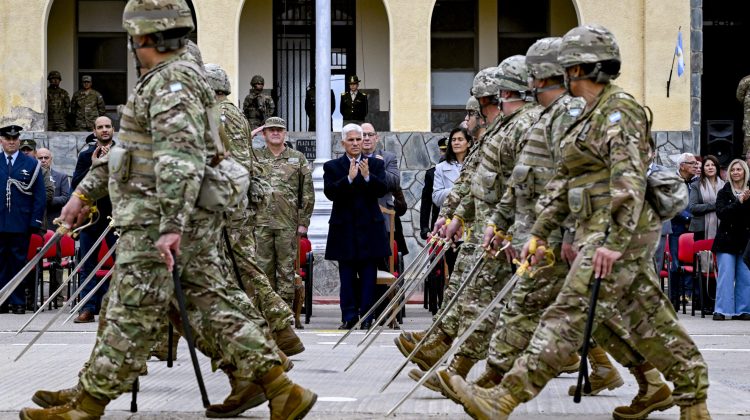El Ejército Argentino festejó su aniversario abriendo su predio a miles de alumnos sanluiseños