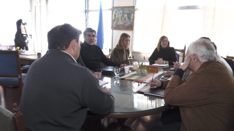 Relaciones Laborales medió en la conciliación que evitó el paro de la UTA