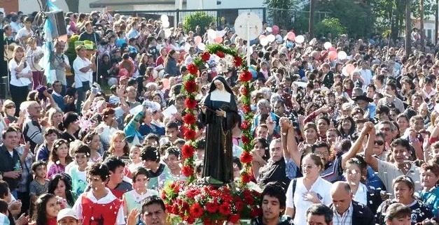 La Lomita recibe a miles de fieles en una de las celebraciones religiosas más tradicionales