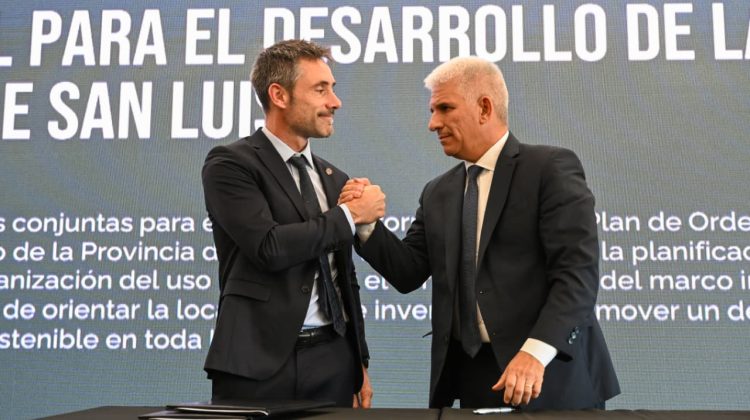 “Miremos para adelante, no vamos a volver nunca atrás”