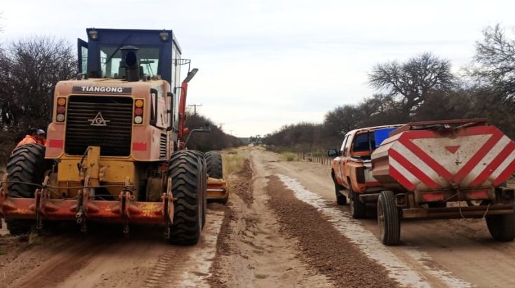 Vialidad Provincial intensifica trabajos en Los Pocitos, Balcarce, El Recodo y Represa del Carmen