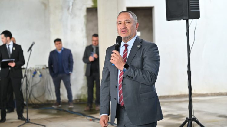 “Señor Gobernador, esto es un milagro”