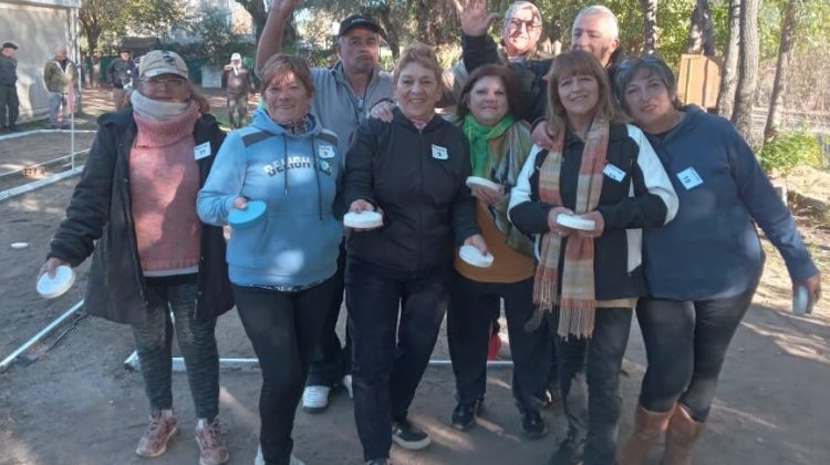 Con sus juegos deportivos, ‘Grandes Amigos’ pasó por Merlo