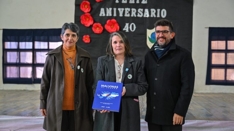 El libro ‘Malvinas, El Legado’ sigue llegando a las bibliotecas de todas las escuelas de San Luis