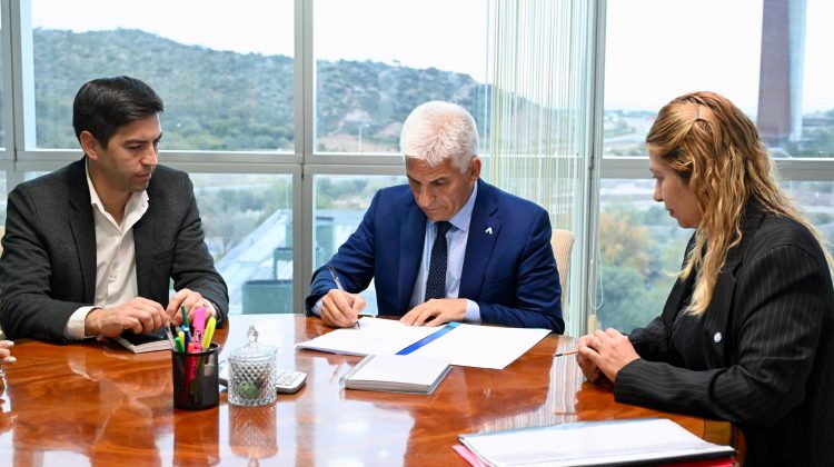 Poggi firmó un decreto por el cual ratificó el nuevo diseño curricular para el nivel Inicial