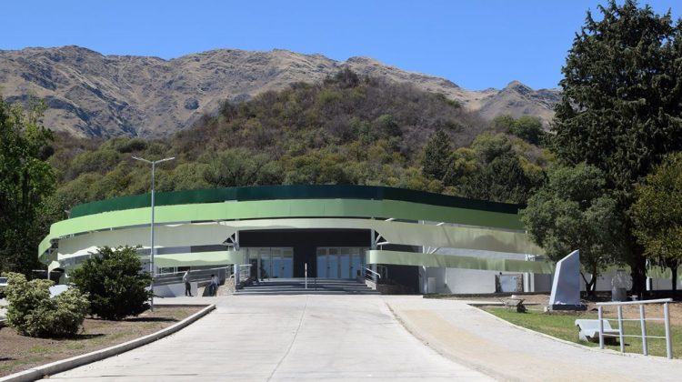 Invitan a un conversatorio sobre el agua y la gestión de los recursos hídricos en Merlo