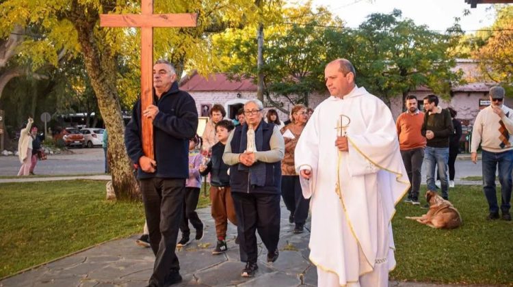Piedra Blanca Arriba celebra las patronales en honor a Nuestra Señora de Fátima