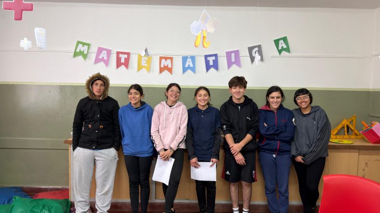 Estudiantes de La Angelina transformaron un aula en un espacio para aprender Matemática