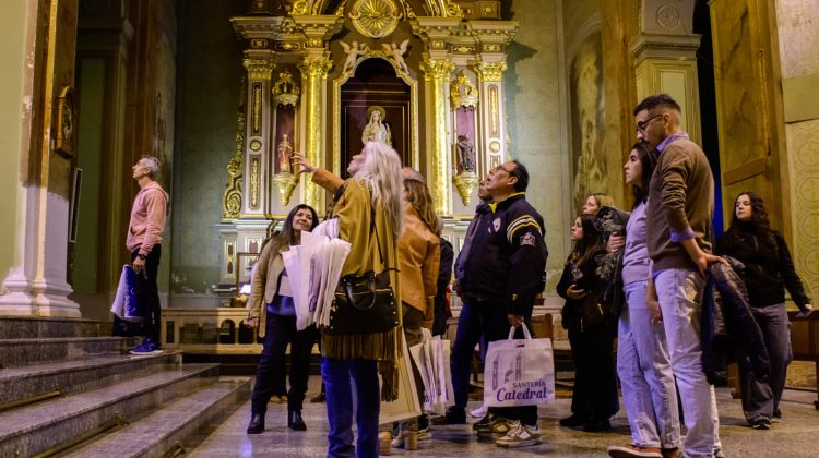La Noche de los Templos ofrecerá recorridos históricos y culturales en invierno 