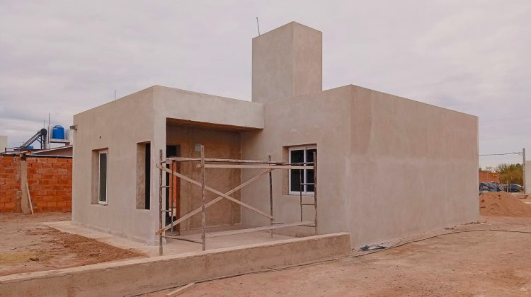 Los nuevos hogares de Alto Pencoso y Balde suman importantes progresos