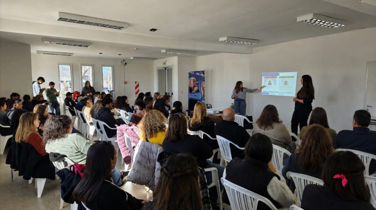 Más de 380 personas participaron de capacitaciones técnicas esta semana