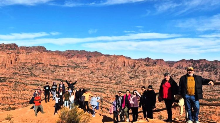 Sierra de las Quijadas, el destino ideal: senderos, huellas de dinosaurios y paisajes únicos