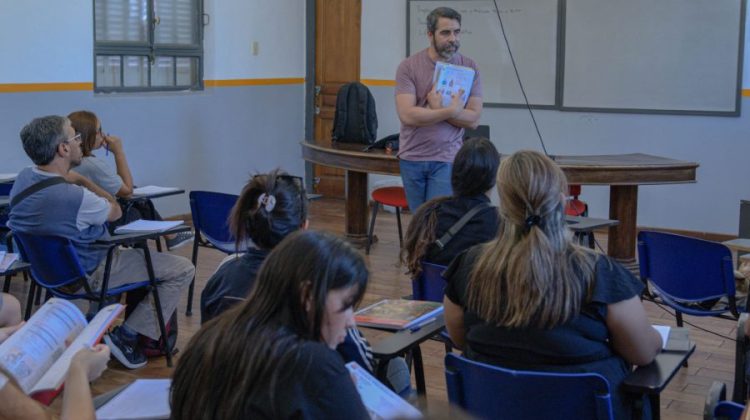 El Instituto de Idiomas abre las inscripciones para sus cursos virtuales del segundo cuatrimestre