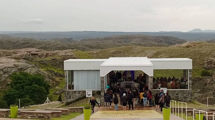 Virgen de la Cobrera: fe y naturaleza en el rezo del Rosario y la Santa Misa