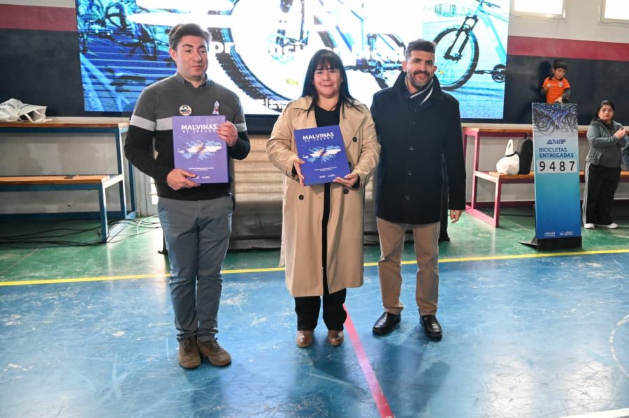 San Luis ESCUELA PÚBLICA AUTOGESTIONADA N° 17 “POLO GODOY ROJO”, directora NEIRA, ANA CECILIA ESCUELA GENERATIVA “SERRANÍAS PUNTANAS”, director MUÑOZ, DIEGO GONZALO
