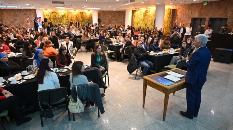 El 86% de los alumnos del primer ciclo de Primaria alcanzan competencias mínimas de lectoescritura