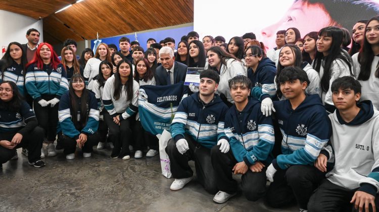 Más de 600 estudiantes realizaron la Promesa de Cuidado Ambiental