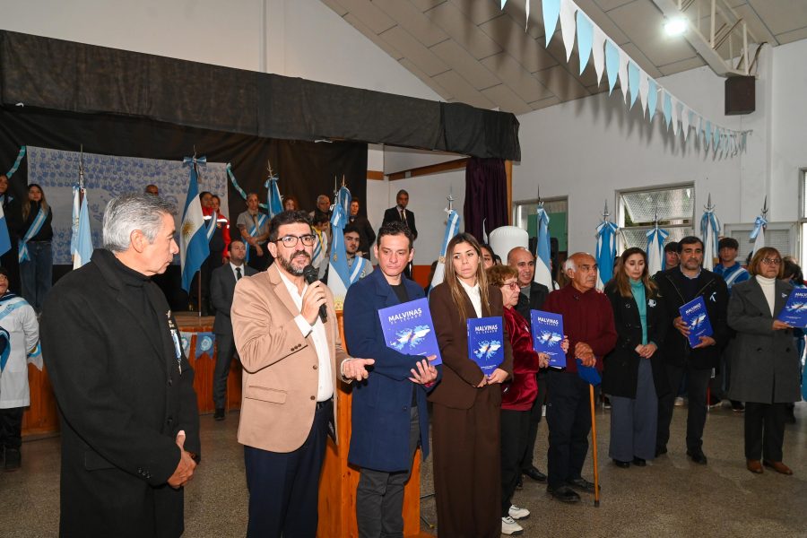 Cortaderas MUNICIPALIDAD DE CORTADERAS, Intendenta Benítez Macarena BIBLIOTECA POPULAR “PEDRO RUFINO DIAZ”, representante ANA MARIA SOSA CENTRO DE JUBILADOS Y PENSIONADOS “CELIA DE DIEGO”, responsable MABEL LOPEZ