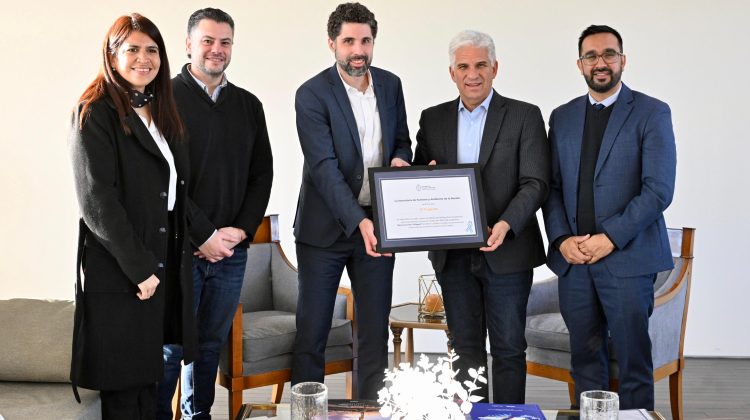 El Gobernador recibió a funcionarios de la secretaría de Turismo y Ambiente de Nación
