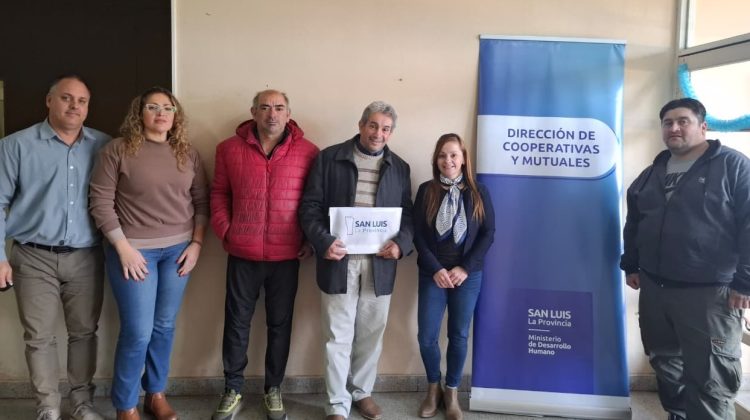 La cooperativa de trabajo Ecoreciclaje recibió su matrícula