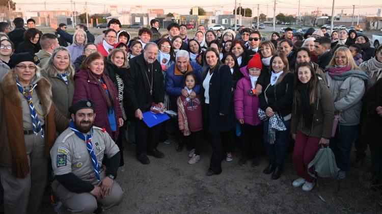 El Gobierno donó un terreno para la construcción de un complejo parroquial