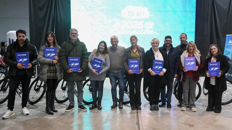 ‘Malvinas, El Legado’: ocho ejemplares refuerzan la idea de ‘malvinizar’ la ciudad