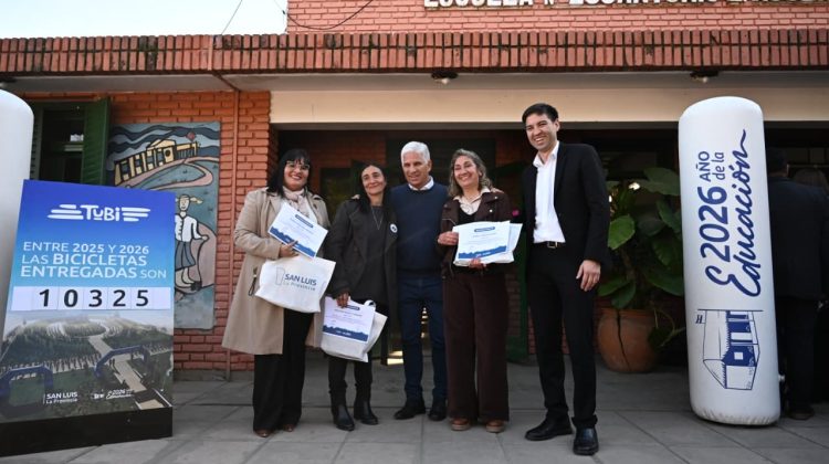 Cargos Jerárquicos: reconocieron a directivas de tres escuelas de Merlo