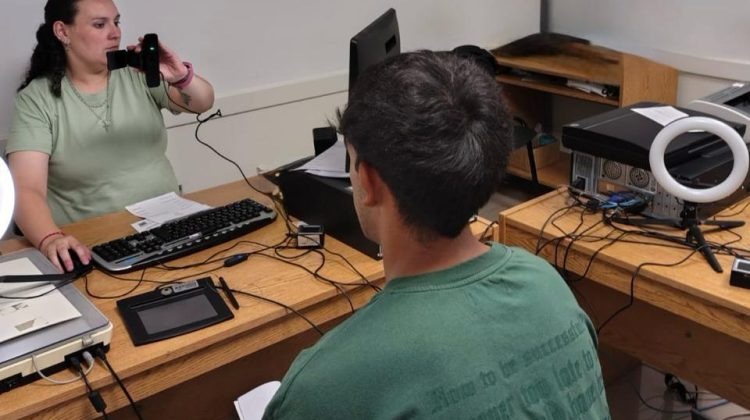 El Registro Civil atiende exclusivamente a personas con discapacidad con ‘Tardes Respetuosas’