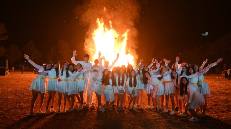 Por el amor y la paz, el Instituto Aleluya volvió a realizar su tradicional fogón