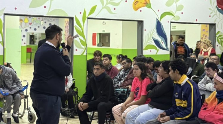 ‘Tardes Respetuosas’ llegó al Centro de Día ‘La Esperanza’
