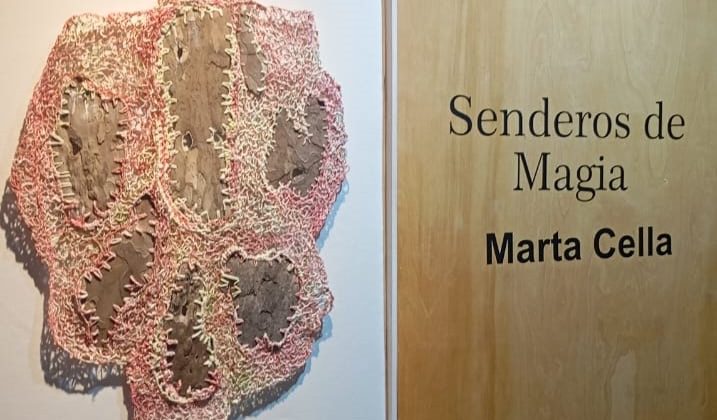 Con ‘Senderos de magia’, el arte textil se despliega en la Casa del Poeta