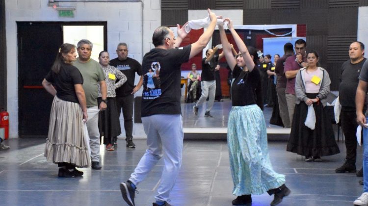 La Nave Cultural fortalece la difusión de las danzas cuyanas