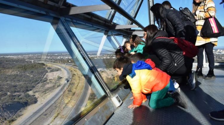El Hito del Bicentenario invita a descubrir la historia de San Luis desde las alturas 