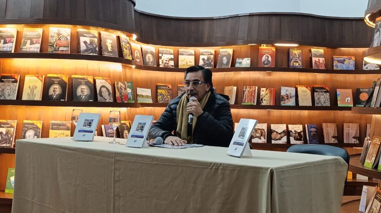 Presentaron el libro ‘Recado de un sueño: cruce de la Cordillera por el Paso de Los Patos’