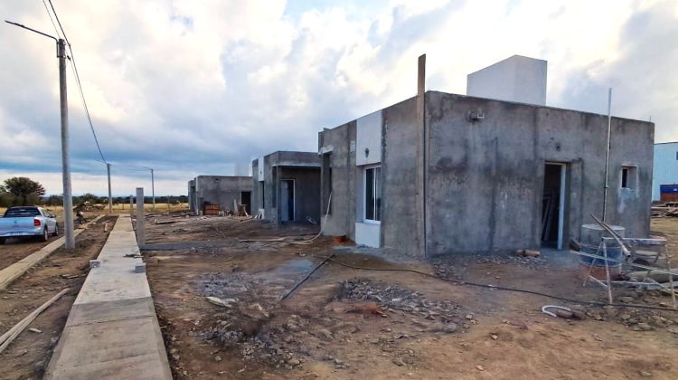 Las viviendas de Villa del Carmen, Villa Larca y Papagayos ingresan en una etapa clave